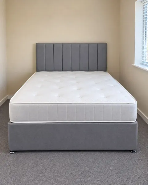 Modern Grey Vertical Channel Divan Bed Set