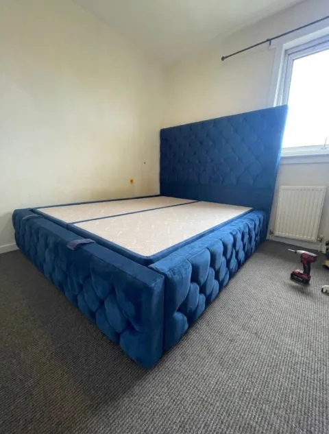 Royal Chesterfield Ambassador Ottoman Bed